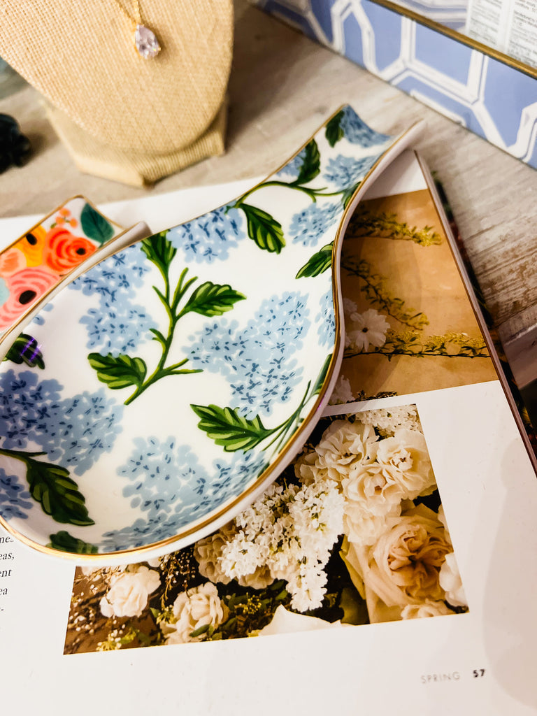 Rifle Paper Co. Porcelain Spoon Rest - Hydrangea